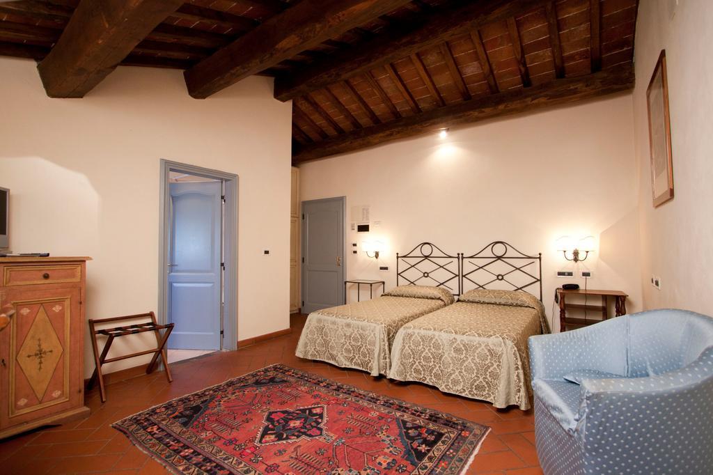 Relais Torre Santa Flora Ξενοδοχείο Subbiano Δωμάτιο φωτογραφία